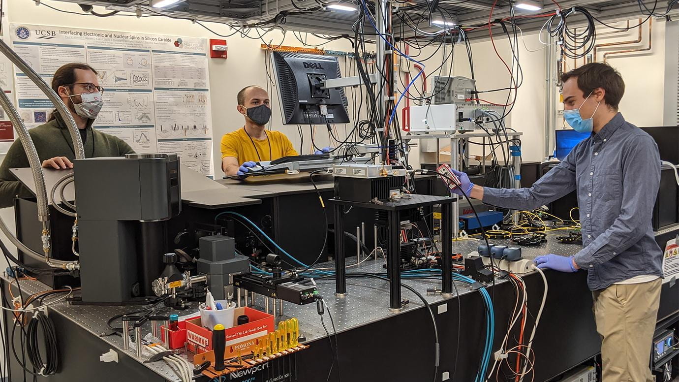 In new step toward quantum tech, scientists synthesize ‘bright’ quantum bits